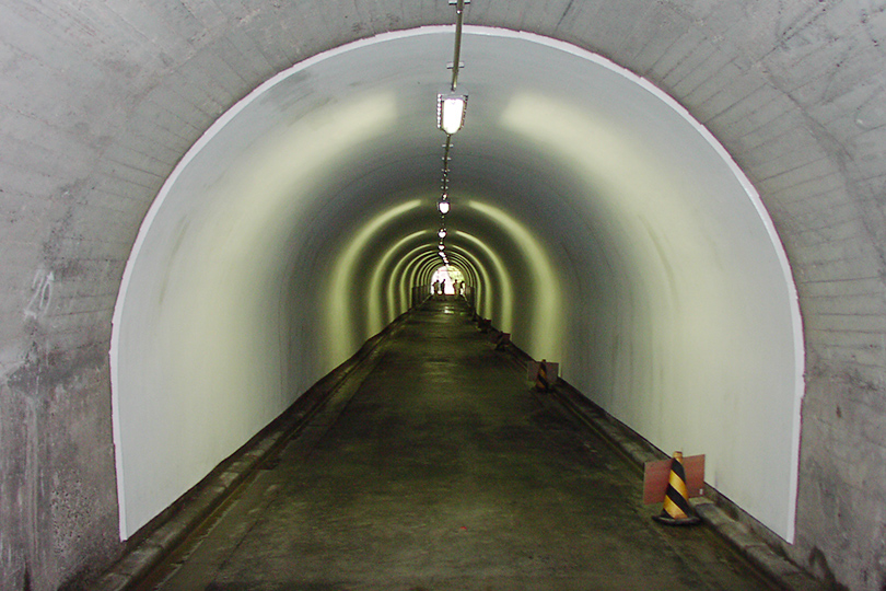 トンネル補修・面導水